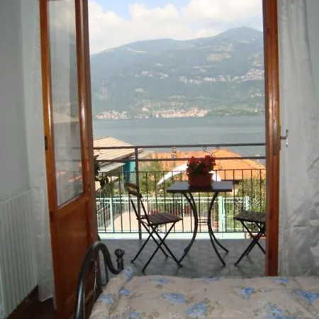 Cherry En Rose Bed & Breakfast *