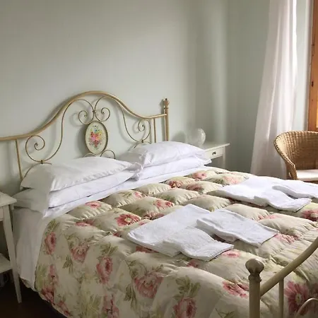 Cherry En Rose Bed and Breakfast