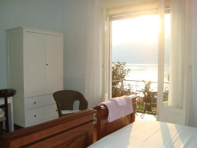 Bed & Breakfast Cherry En Rose 3*