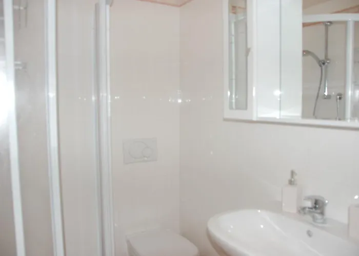 Bed & Breakfast Cherry En Rose Lezzeno