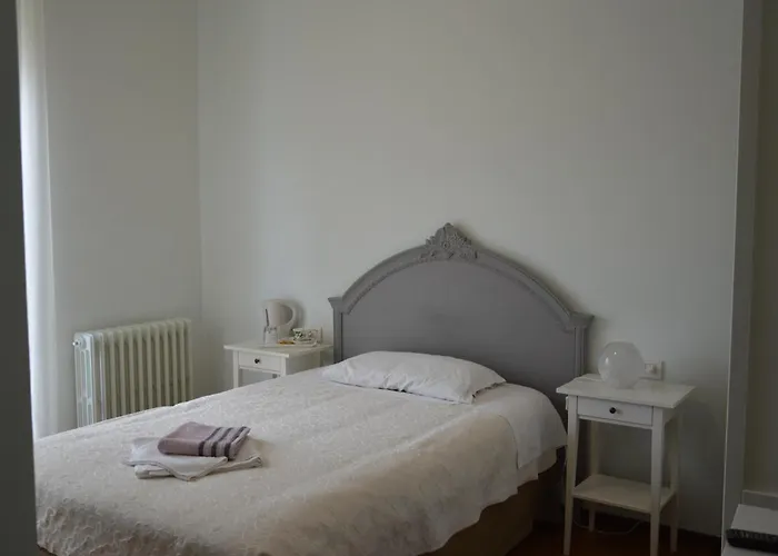 Cherry En Rose Bed & Breakfast 3*