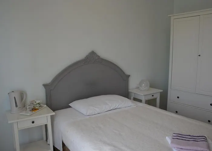 Cherry En Rose Bed & Breakfast 3*