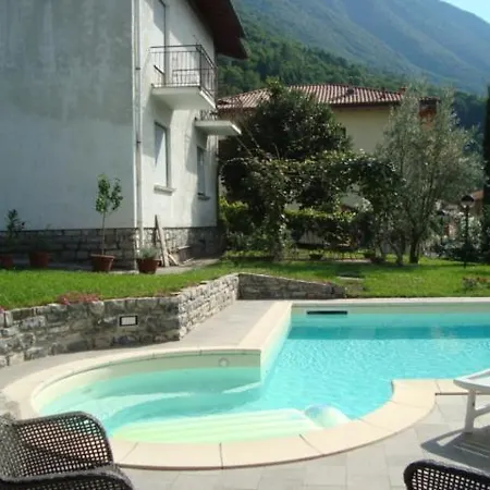 Bed & Breakfast Cherry En Rose 3*